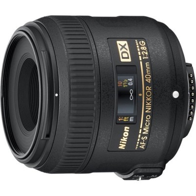 nikon af-s  40mm f/2.8 g dx micro lens