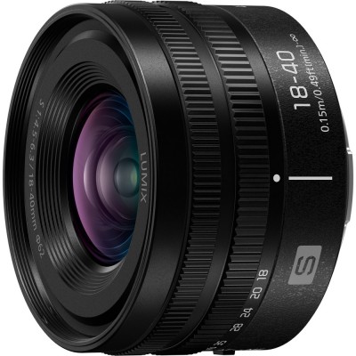 panasonic lumix s 18-40mm f/4.5-6.3 lens