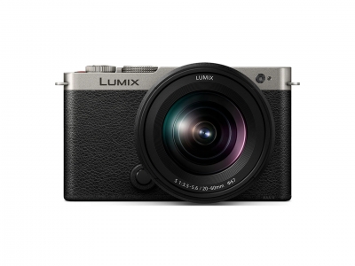 panasonic lumix s9 digital camera body + 20-60mm f/3.5-5.6 lens (silver)